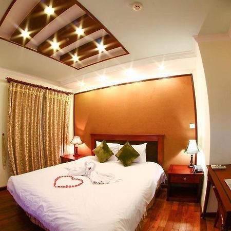 Atrium Hanoi Hotel Kültér fotó
