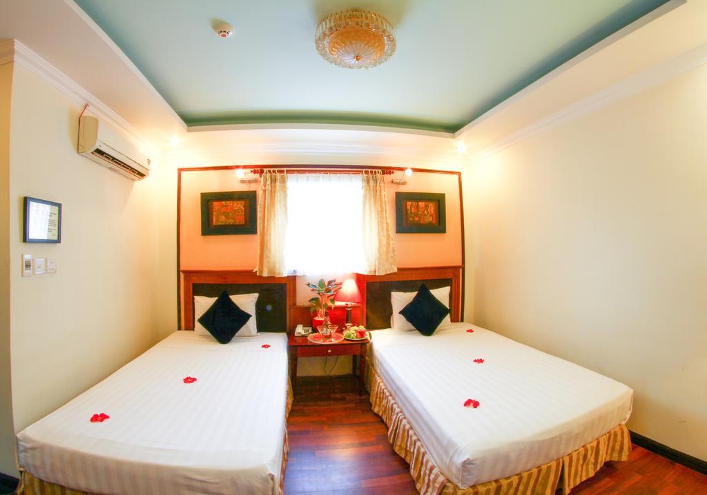 Atrium Hanoi Hotel Szoba fotó