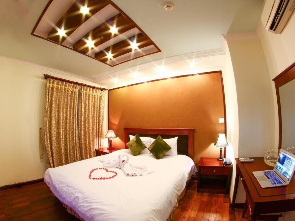 Atrium Hanoi Hotel Kültér fotó