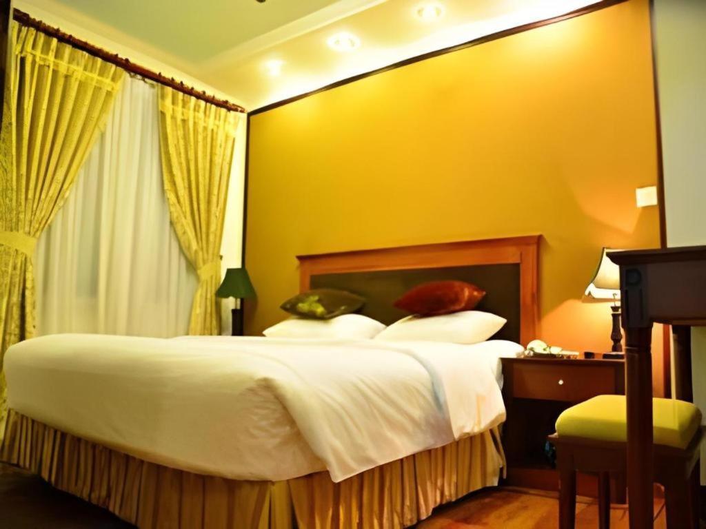 Atrium Hanoi Hotel Kültér fotó